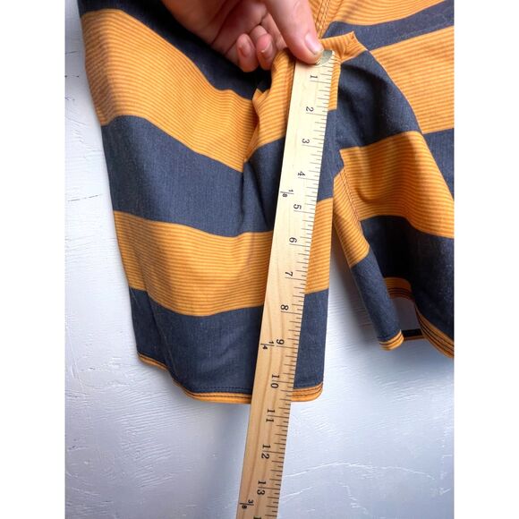 Quiksilver Swim Trunks Men’s Size 29 Yellow Navy Stripe Board Shorts Surfwear - Picture 11 of 12